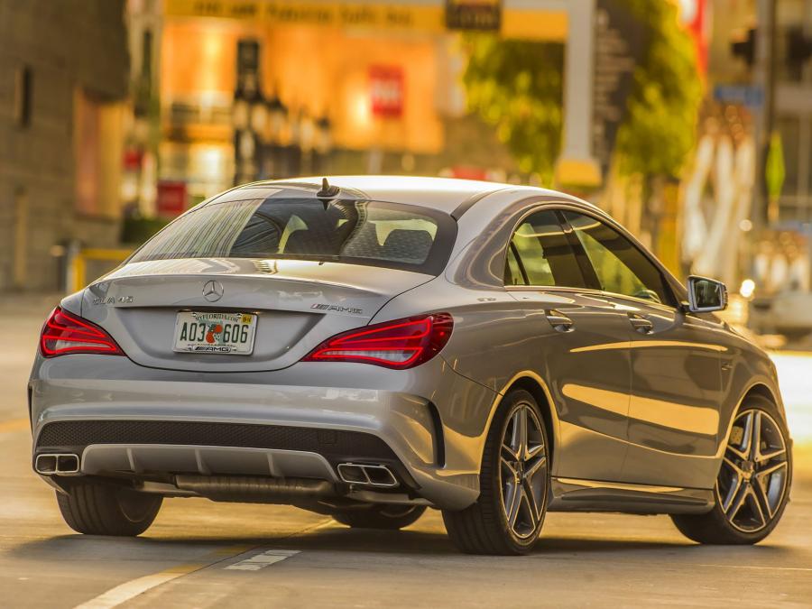  Mercedes-Benz CLA45 AMG 2013 года  (US) (фото 29 из 32)